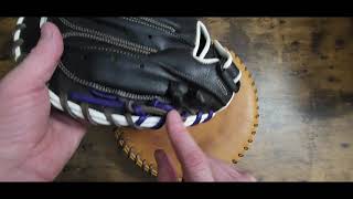 Wilson A700 Softball Catchers Mitt [upl. by Atul655]