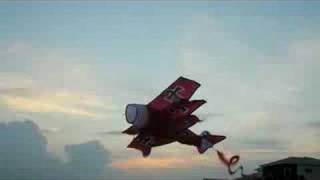 Fokker Triplane Kite Flying Aug 2008 [upl. by Sheehan724]