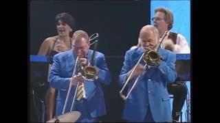 JAMES LAST  Great Beatles Medley Oberfrankenhalle Bayreuth 2000 [upl. by Idaf859]