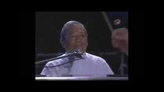 Adoro Plácido Domingo Armando Manzanero canta en maya Chichén Itza 2008 [upl. by Sined]