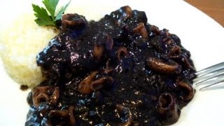 Calamares en su tinta en Thermomix  Recetas de cocina ✅ [upl. by Aldora]