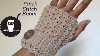 Crochet Tutorial Moss Stitch Fingerless Mittens [upl. by Tolmann]