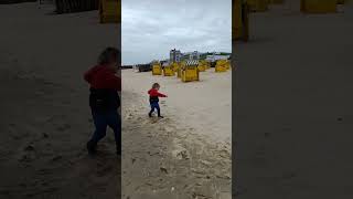 Cuxhaven Duhnen Strand bei hoher Flut Windstärke 8 [upl. by Pip341]