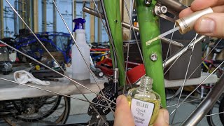 Fixprotect a chipped bicycle frame using nail poilsh [upl. by Burget]