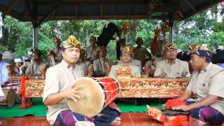 Balinese Gamelan  Tabuh LASEM  PENGECET [upl. by Zolnay]