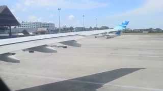 Garuda Indonesia A330300 PKGPD Landing at Sepinggan Balikpapan WALLBPN Runway 25 [upl. by Aleira]