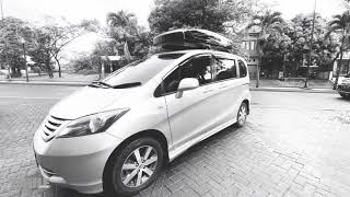 Roof box  Thule Motion XT XL Black glossy  ✓Honda Freed [upl. by Noryahs]