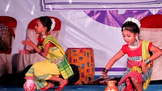 PITOLER KOLOSH  Goalparia  কাঙ্খে লয়া পিতলের কলস  kankhe loya pitoler kolosh  Folk Dance [upl. by Ydnil]