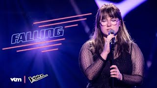 Charlotte  Falling  Blind Auditions 1  The Voice van Vlaanderen  VTM [upl. by Eidarb]