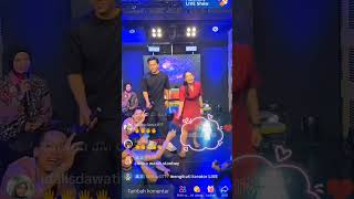 Wulan Lida dan Zainul Basyar tampil memukau malam ini di live seru [upl. by Notxarb]