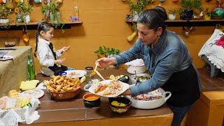 Tacos Capeados De Pescado Con Sus Propias Mayonesas Caseras [upl. by Aened]