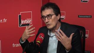 Philippe Sansonetti quotLa baisse de la couverture vaccinale est le risque dun retour des infectionsquot [upl. by Nylodnew]