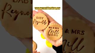 Easy way to make personalised toppers Send us a text and we will make your stamp ❤️ cookiedecor [upl. by Waligore]