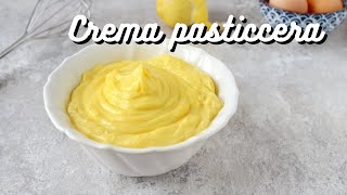 Ricetta CREMA PASTICCERA perfetta  Tutti i consigli per una crema densa lucida e senza grumi [upl. by Idhem202]