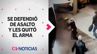 SABÍA ARTES MARCIALES Víctima de asalto se defendió y le quitó arma a delincuentes en Quinta Normal [upl. by Atneuqal535]