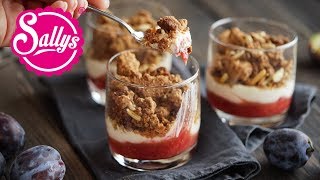 Crumble Trifle im Glas  Streusel Dessert mit Kompott  Sallys Welt [upl. by Trela]