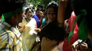 RK Nagar Election Result  AIADMK Women Wing Amazing Dance on Jayalalitha Victory  Red Pix 24x7 [upl. by Peednam344]