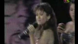 Nia Peeples  Kissing The Wind  LIVE on Hey Hey Its Saturday Australia [upl. by Aneetak707]