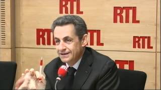 Nicolas Sarkozy candidat UMP vendredi sur RTL  La crise financière est passée je persiste et s [upl. by Ihculo685]