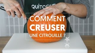 Comment creuser une citrouille [upl. by Ahsiemaj238]