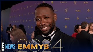 Lamorne Morris CALLS OUT New Girl Star Jake Johnson For Not Wanting a Reunion  2024 Emmys  E News [upl. by Sosthina]