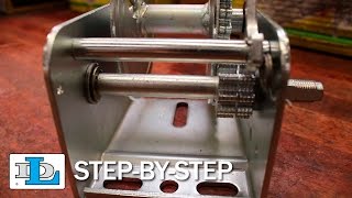 Replacing the Drive Shaft on SingleSpeed Pulling Winches  StepByStep [upl. by Llenaej115]