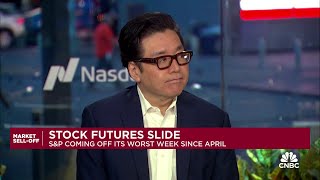 The market selloff will end up looking like a growth scare says Fundstrats Tom Lee [upl. by Ailecra]