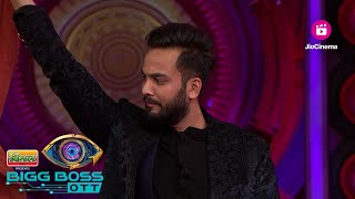 Bigg Boss OTT 2  Elvish Yadav Lifts The Trophy  Grand Finale  Salman Khan  JioCinema [upl. by Aneele]