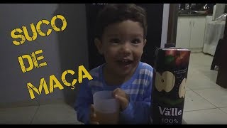 Experimentando Suco de MAÇÃ  Será que ele gostou [upl. by Tyson]