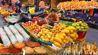 Amazing street food Phnom Penh street food Cambodian street food scenes [upl. by Htinek]