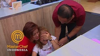 MASTERCHEF INDONESIA  Kejutan Spesial Dari Keluarga  Gallery 12  21 April 2019 [upl. by Nnylsia]