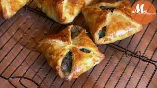 Recette des feuilletés aux champignons  Mushroom Puff Pastry recipe [upl. by Ardnuassak390]