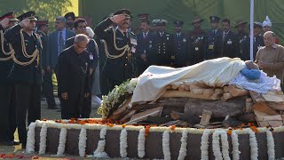 President Mukherjee attends the Cremation Ceremony of late Shri I K Gujral former PM of India [upl. by Oneal]