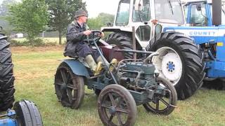 Weeks  Dungey Tractor starting and in motion [upl. by Ecnahc910]