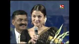 Aishwarya Speaking in Marathi at Umang 2007 [upl. by Kai]