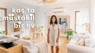 Daire Turu Kaşta Aydınlık ve Yalın Bir Ev [upl. by Idnod]