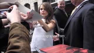 Keri Russell  Signing Autographs at the quotLate Show with David Lettermanquot in NYC [upl. by Nerraf659]