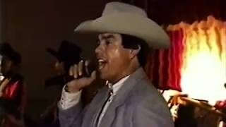 Chalino Sánchez  Alma Enamorada En Vivo [upl. by Nayrda]