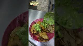 ¿Ya probaste estos tacos de canasta tacosdecanasta cdmx cdmxlife [upl. by Kinimod243]