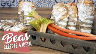 Rhabarberstrudel Rezept  Kleine Strudeltaschen ToGo [upl. by Aihtnic]