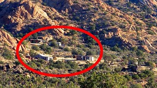 SECRET ABANDONED GHOST TOWN IN THE MIDDLE OF THE MOJAVE DESERT [upl. by Uhej]