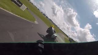 2022 Yamaha past masters Cadwell park race 1 TZR 250 [upl. by Kendry]