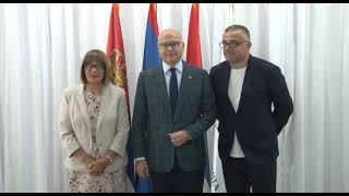 Nedimović sa predsednicima Pokrajinske i Vlade Srbije Gojković i Vučević u poseti Mitrovici [upl. by Ykroc]