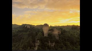 Brisighella una storia d’amore senza tempo [upl. by Aidni768]