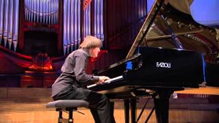 Daniil Trifonov – Scherzo in E major Op 54 first stage 2010 [upl. by Ettecul]