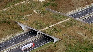 Nederland van boven  quotOnderwegquot [upl. by Moses]