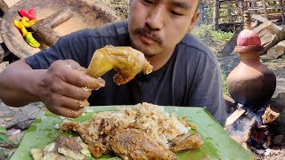 Desi chicken cooked in clay pot recipe  how to cook and eat chicken in clay pot  kents vlog [upl. by Griffis]