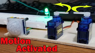 Rotate Two Motion Activated Servo Motors In Opposite Directions  A Beginner Arduino Project [upl. by Grevera]