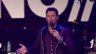 Tino Martin  Ik dacht dat het uit wasDat ene moment André Hazes medley Live in de Ziggo Dome [upl. by Fontana]