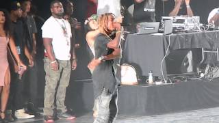 Fetty Wap performing Trap Queen Live  One Hell of a Nite Tour [upl. by Nay875]